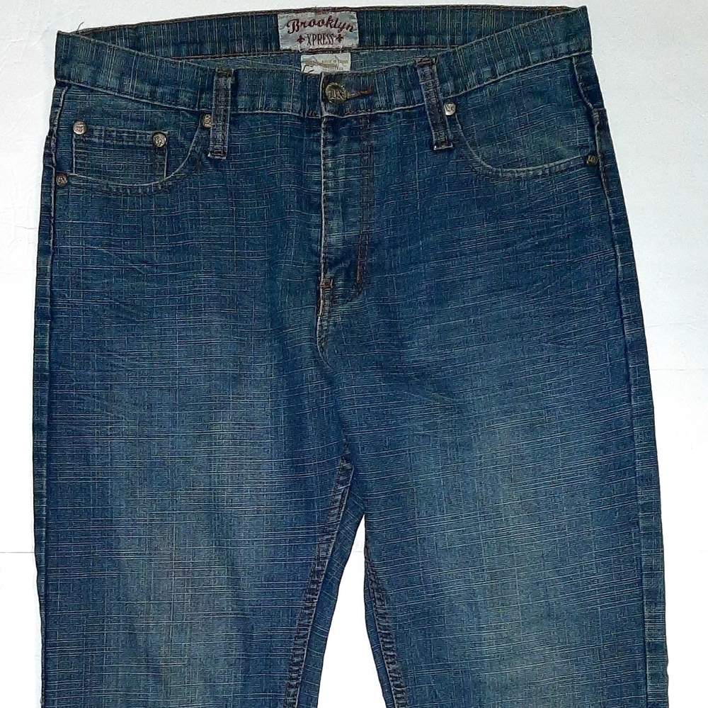 Men's Distressed Brooklyn Xpress Textured Jeans